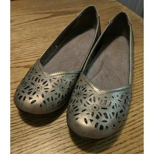Easy Street Charlize Slip-On Flat Sz 7 Narrow New Bronze Metallic